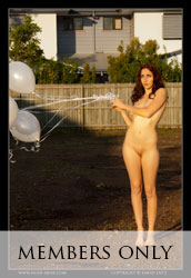 anoush white balloons